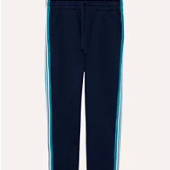 TNA Iconic Track Suit - Picture 16 of 16